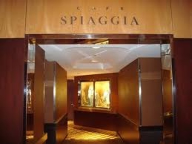 Dinner at Cafe Spiaggia!