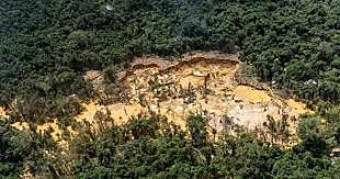 Exploraciones petroleras en las tierras bajas