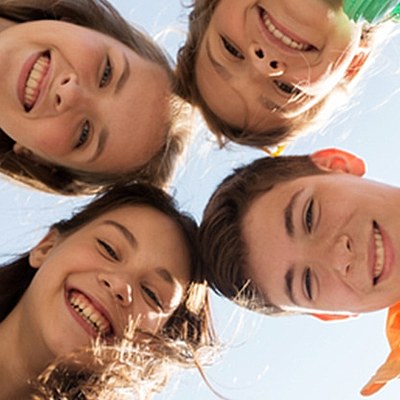 Timeline: DESARROLLO DE LA INFANCIA Y ADOLESCENCIA