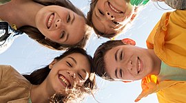 Timeline: DESARROLLO DE LA INFANCIA Y ADOLESCENCIA