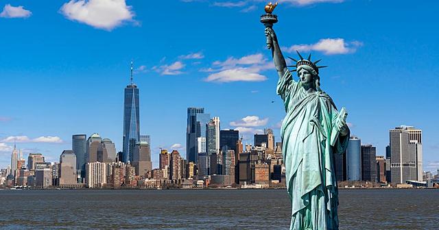 English Seize New Amsterdam