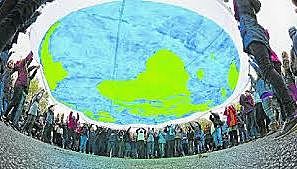 LA UNIÓ EUROPEA APROVA UN ACORD PER LLUITAR CONTRA EL CANVI CLIMÀTIC - fet històric climàtic