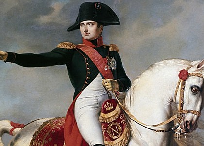 Napoleón abandona el poder.