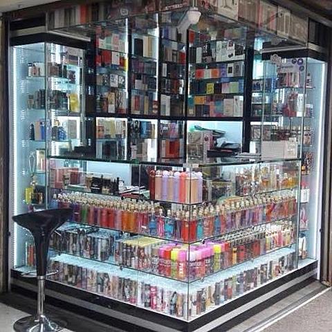 ABRE TIENDA DE  MAYOREO