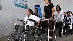 (2002 a 2004) Sobre la población infantil y joven en riesgo y en desplazamiento