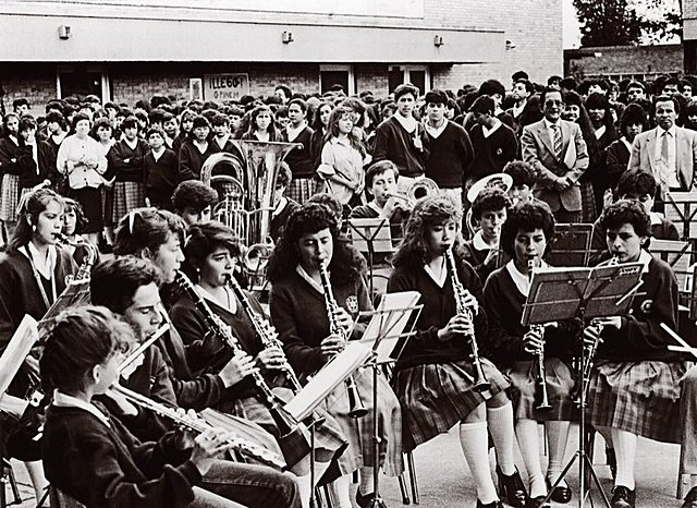 Inició labores en un local ubicado en la carrera 7, con calles 21 y 22.