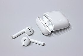 AirPods, auriculares inalambricos.
