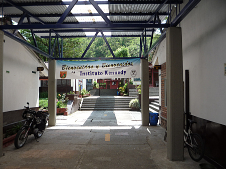 NSTITUCIÓN EDUCATIVA INSTITUTO KENNEDY