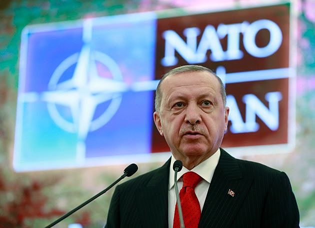 La Turchia entra nella NATO