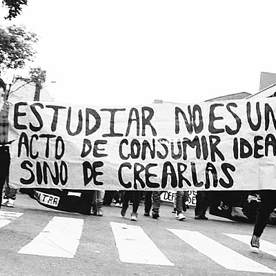 Timeline: Evolución teorías críticas de la pedagogía en la escuela (Fechas de obras cumbre)