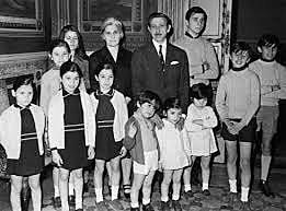 Primera referencia de la familia