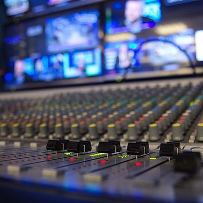 Timeline: MUNDO AUDIOVISUAL