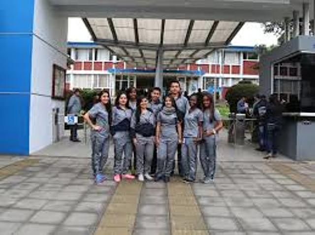 Facultades en la universidad Monserrate y Pasto.