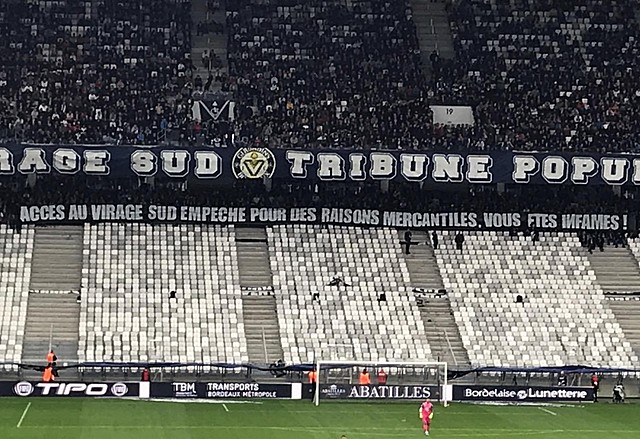 Début de la fronde des Ultramarines