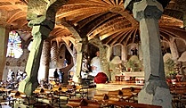 Cripta de la colonia Guell