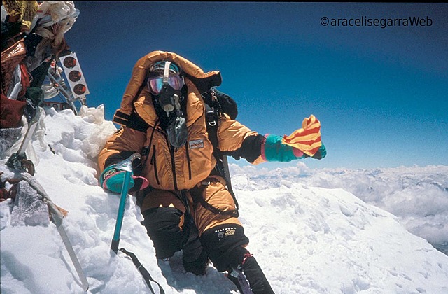 The first spanish woman in the Everest