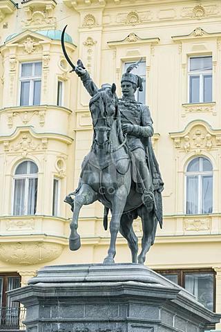 Batthyányi Lajos lemond - Jelacic átlépi a Drávát