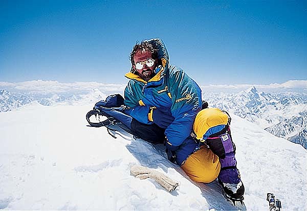 First spanish man that climbed the 14 eight yaars