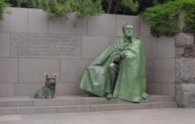 Frankilin D. Roosevelt Dies