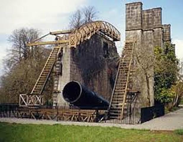 El primer telescopio de grande dimensiones