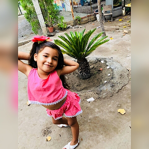 MOMENTO FELIZ DE MARICARMEN