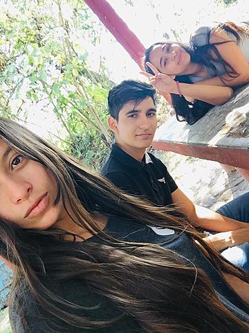 MOMENTO FELIZ DE YAHAIRA