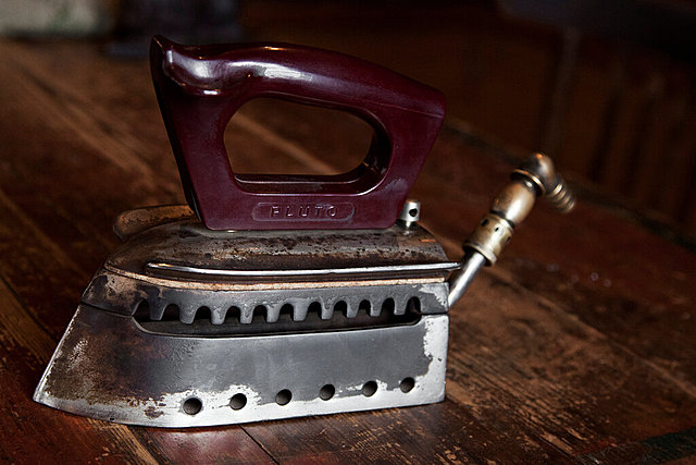 Газовый утюг