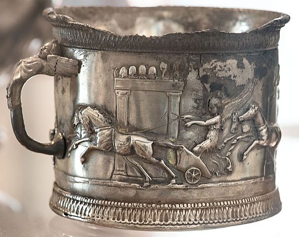 Металическая посуда