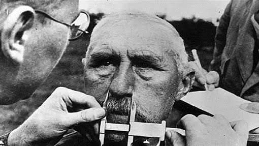 EUGENESIS EN LA SOCIEDAD