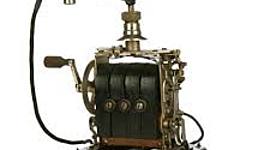 Timeline: EL TELÉFONO FIJO