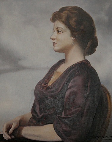 Primera mujer en recibir titulo de bachiller- Maria Zuñiga