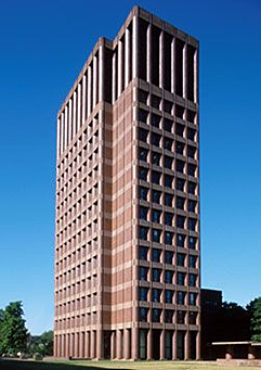 Instituto de investigaciones Kline Center con elementos