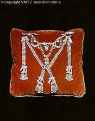 Affair of the Diamond Necklace