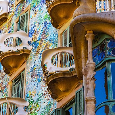 Timeline: ANTONI GAUDÍ