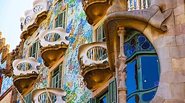 Timeline: ANTONI GAUDÍ