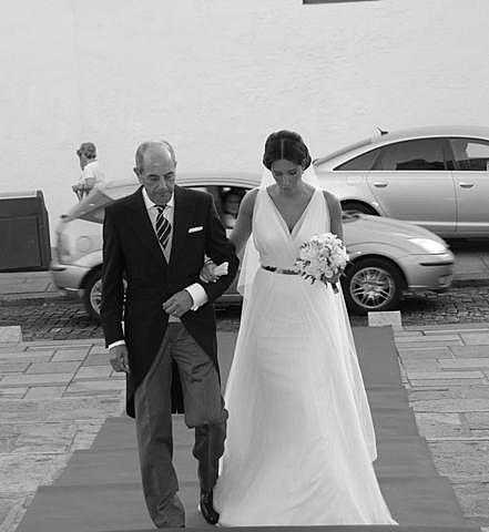 Asturias se casa con Blanca Mora y Aurajo