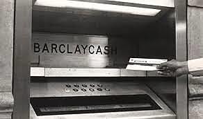 SE INTRODUJERON LOS CAJEROS AUTOMÁTICOS