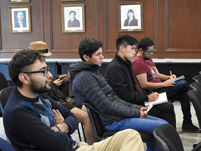 9° aniversario de la organización civil "Fuera del closet"