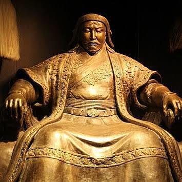 Es proclamado rey de toda Mongolia sin rivales importantes