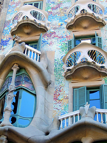 Trencadís&nbsp;facade of&nbsp;Casa Batlló Barcelona, Spain.