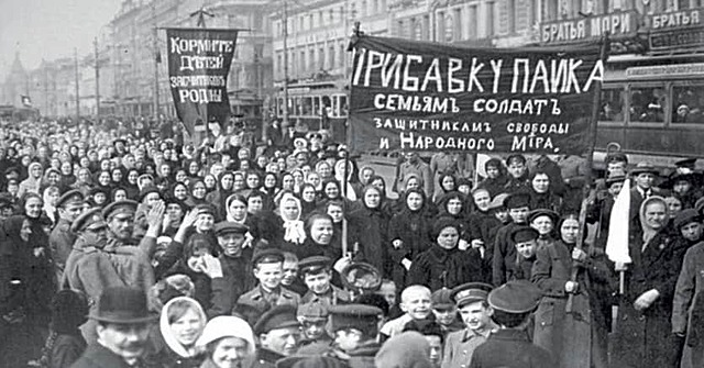 LA RIVOLUZIONE POPOLARE IN RUSSIA