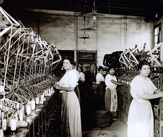 Llei que proiveix el treball nocturn de les dones