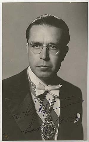 WHITE AND PINK BOOKS