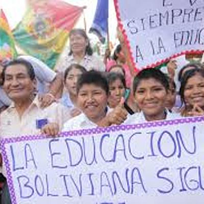 Timeline: HISTORY OF EDUCATION IN BOLIVIA by Yarmile Zurita