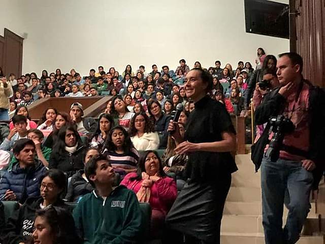 Conferencia con Karla Iberia Sánchez