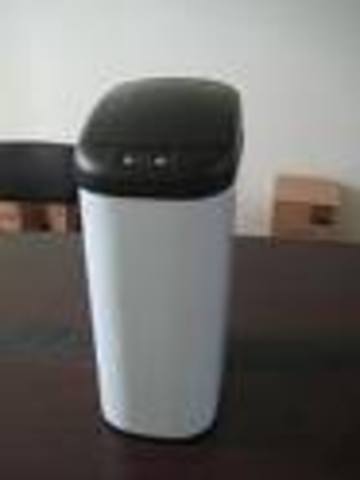 Richard Keefer- garbage battery (Canadian)