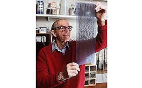 Sanger develops DNA sequencing technique