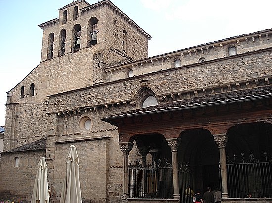 ESPAÑA: Camino de Santiago: Catedral de Jaca