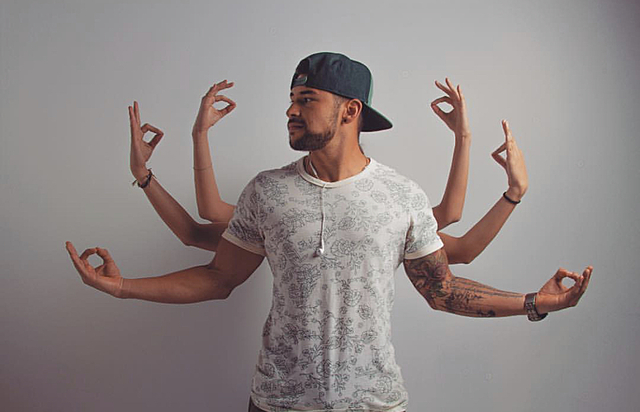 Studied graphic design