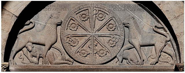 ESCULTURA: Portada Catedral de Jaca